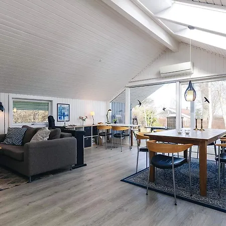 Cozy Getaway At Koge Bay By Traum Hébergement de vacances
