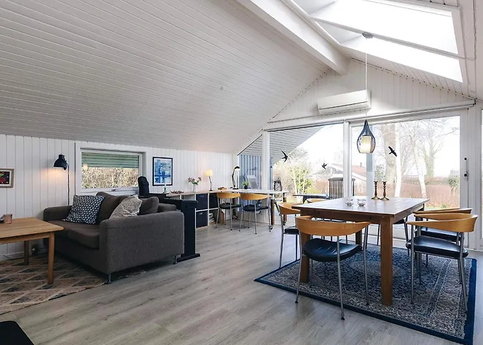 Cozy Retreat By Koge Bay - By Traum Feriehus